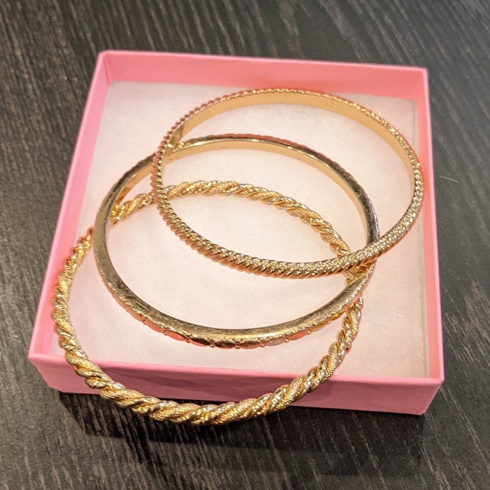 Francesca's Collections Set of 3 Golf Bracelets